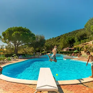 Camping Villino Garden & Pool, Marina dʼAndora