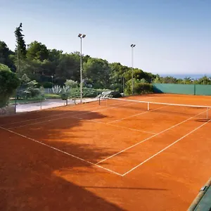 Appart hôtel Sporting Pinamare, Marina dʼAndora